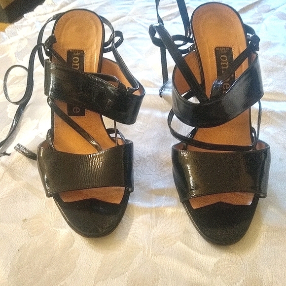 Designer strappy sandals italy - Picture 2 of 6